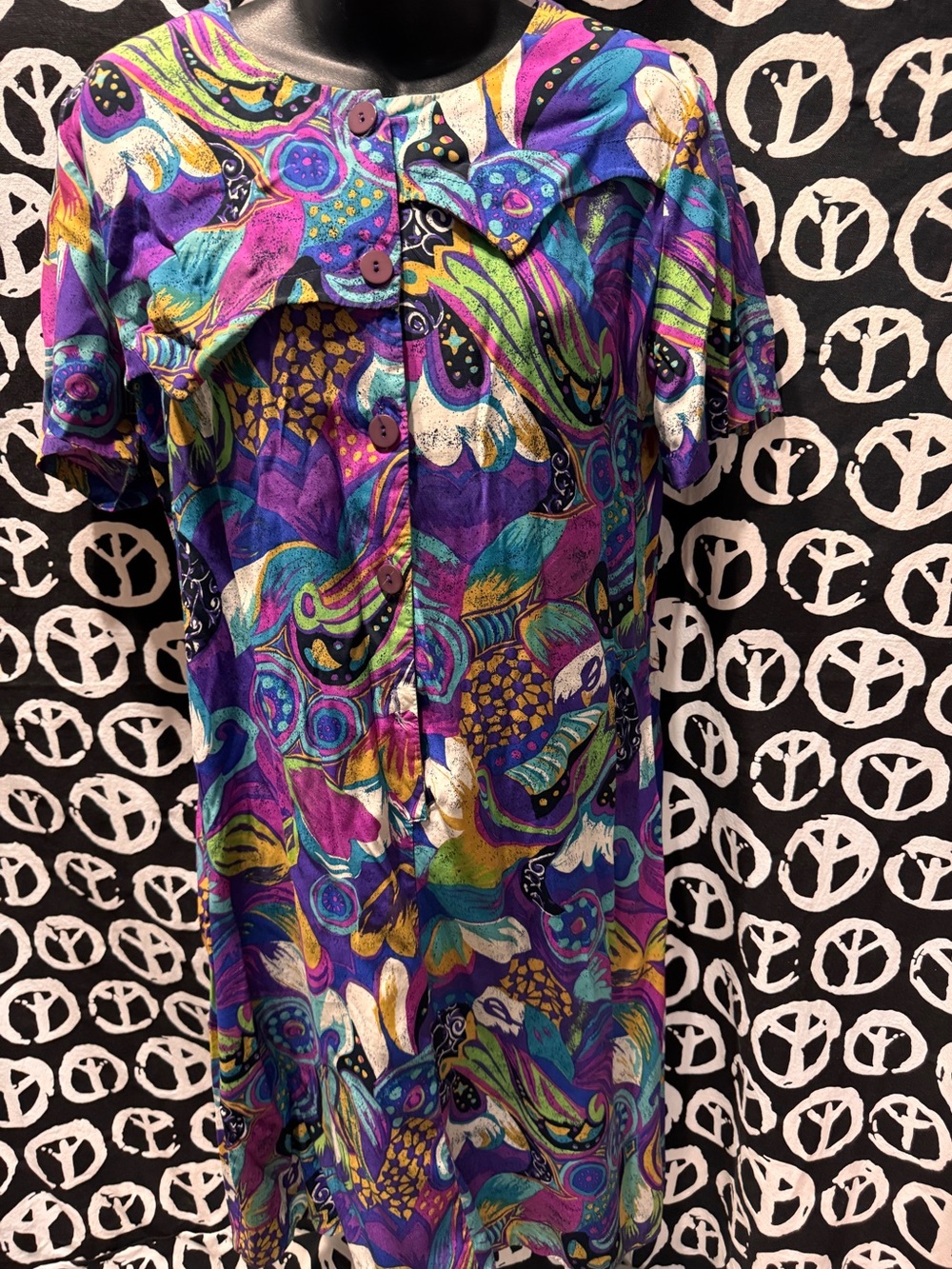 1980s Vintage Vibrant Purple Multicolor button dress